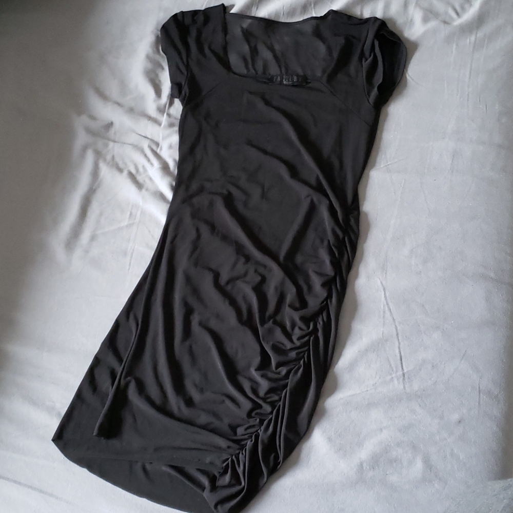 Cap-Shoulder Black Fitted Mini Dress